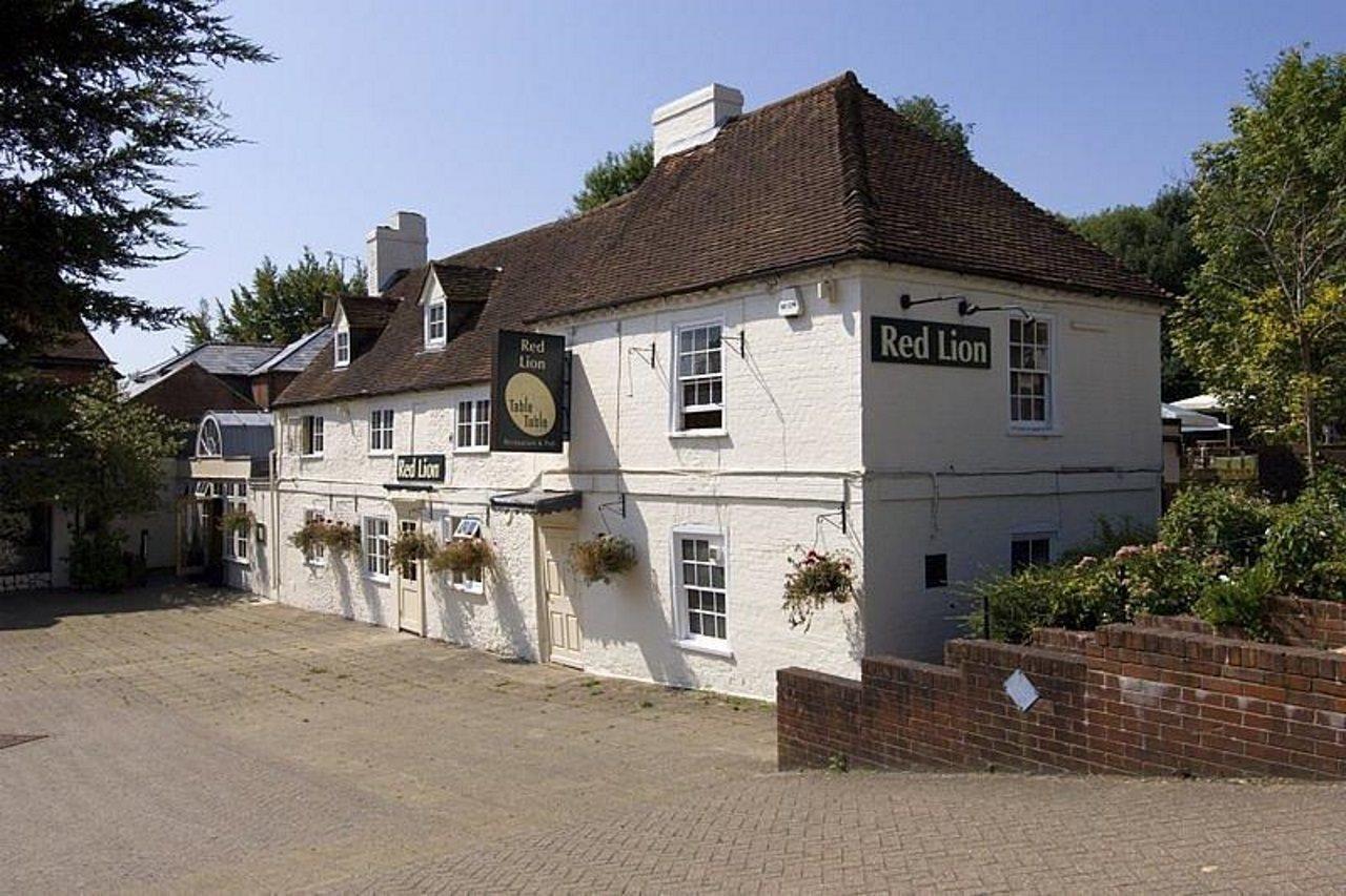 Premier Inn Portsmouth Horndean Exterior photo